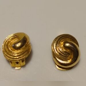 Vintage Elegant Gold Knot Earrings